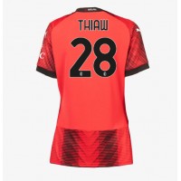 Camisa de Futebol AC Milan Malick Thiaw #28 Equipamento Principal Mulheres 2023-24 Manga Curta
